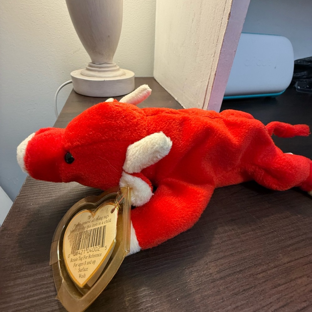 Ty Red and White Plush Bull Beanie Baby